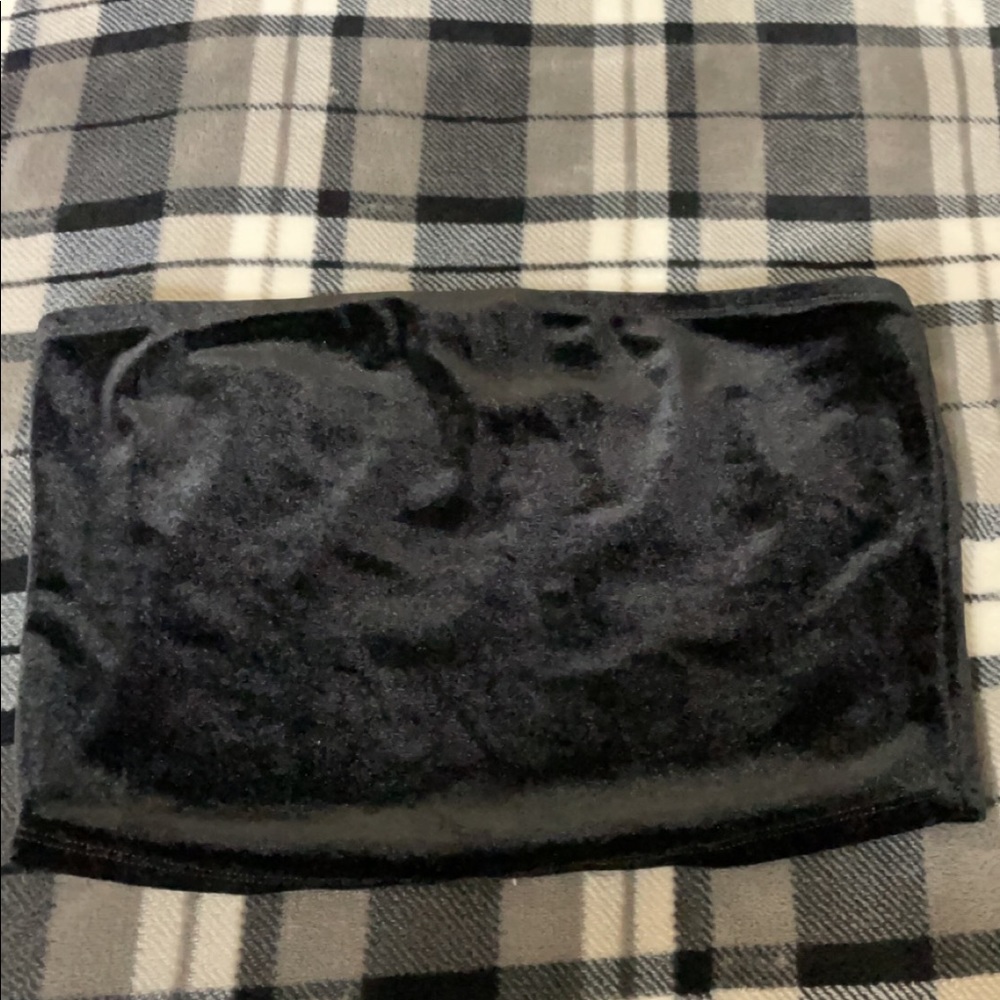 velvet crop top size L